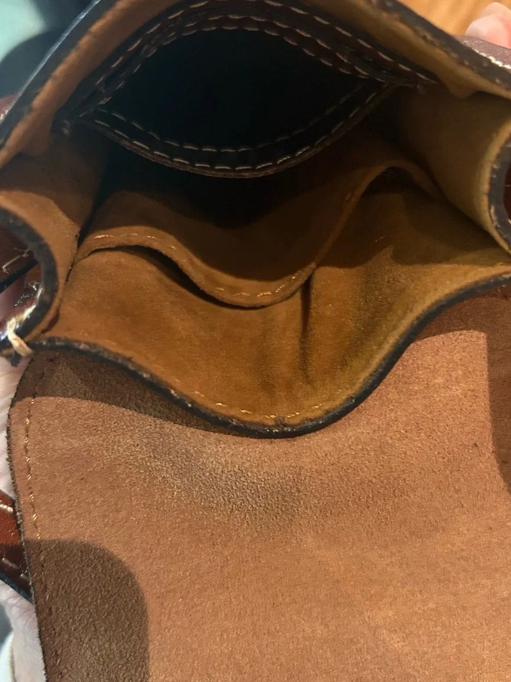 Patricia Nash cognac/tan all Leather Crossbody Bag NWT - Picture 6 of 7